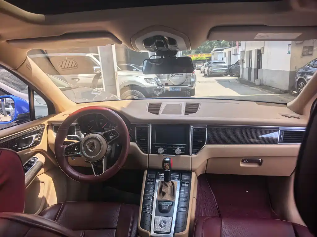 Porsche Macan 2015 — фото 6