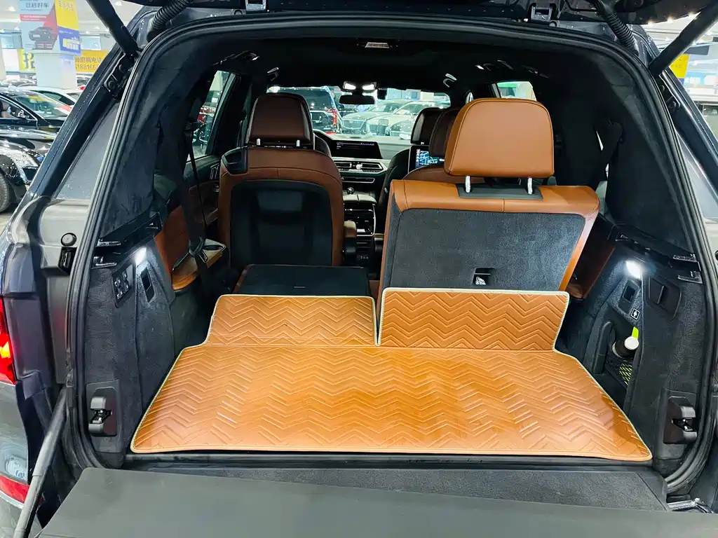 BMW X7 2020 — фото 19