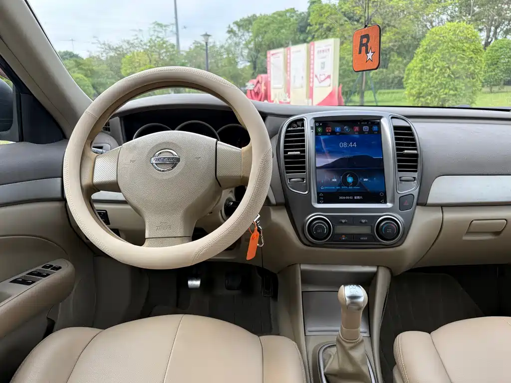 Nissan Sylphy 2012 — фото 10