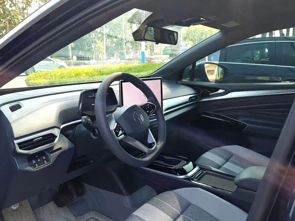 Volkswagen ID 4 CROZZ 2025