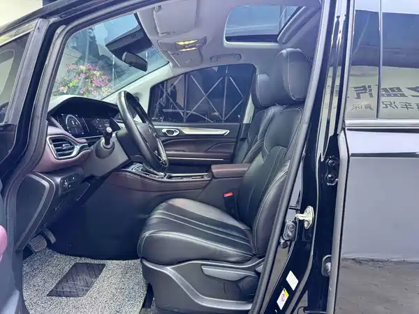 GAC Trumpchi M6 2022