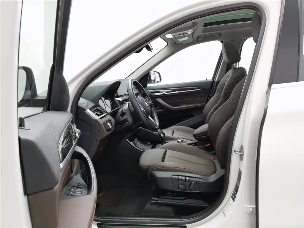 BMW X1 2020 — фото 10