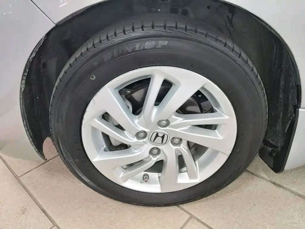 Honda Fit 2015 — фото 23