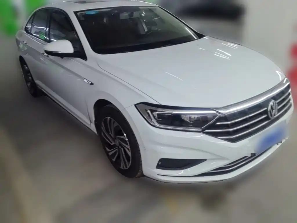 Volkswagen Sagitar 2022