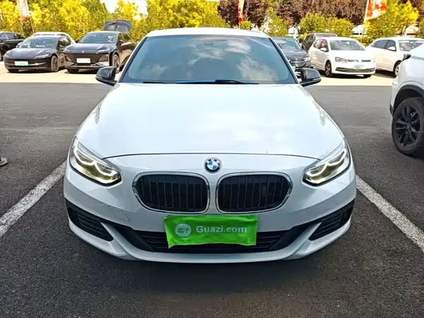 BMW 1 Series 2020
