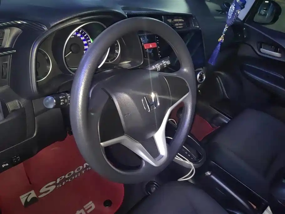 Honda Fit 2014 — фото 15