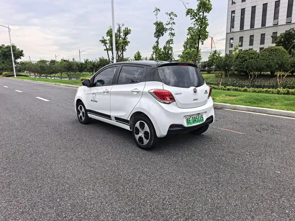 Changan Benben E-Star 2022 — фото 13