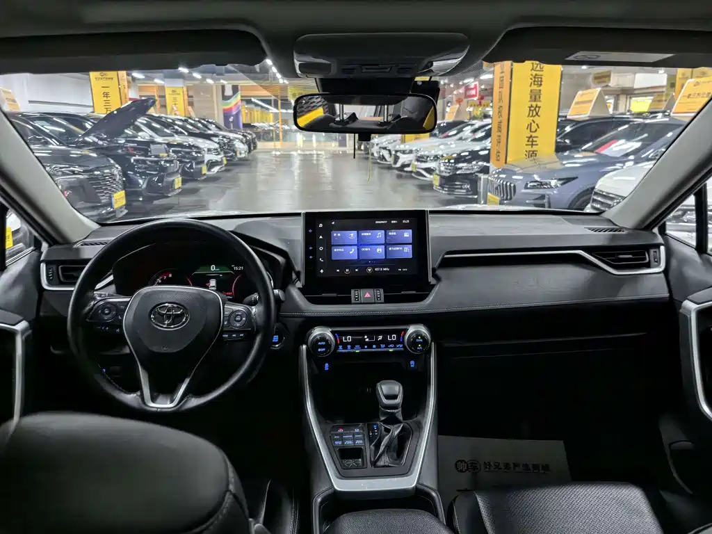 Toyota RAV4 2022