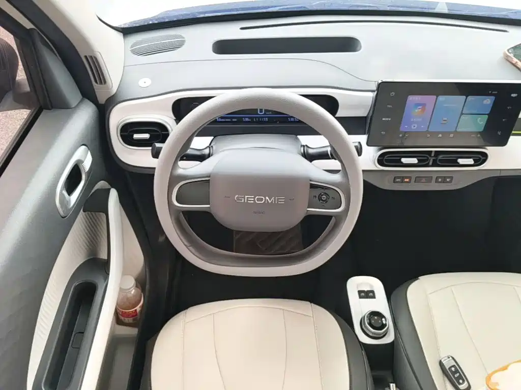 Geely Galaxy Panda 2026 — фото 11