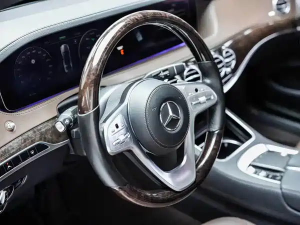 Mercedes-Benz S-Class 2021