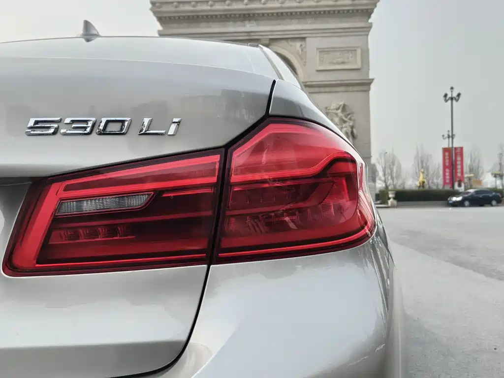 BMW 5 Series 2019
