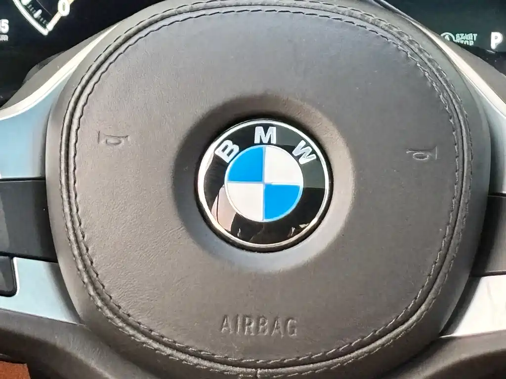 BMW 6 Series GT 2019 — фото 19