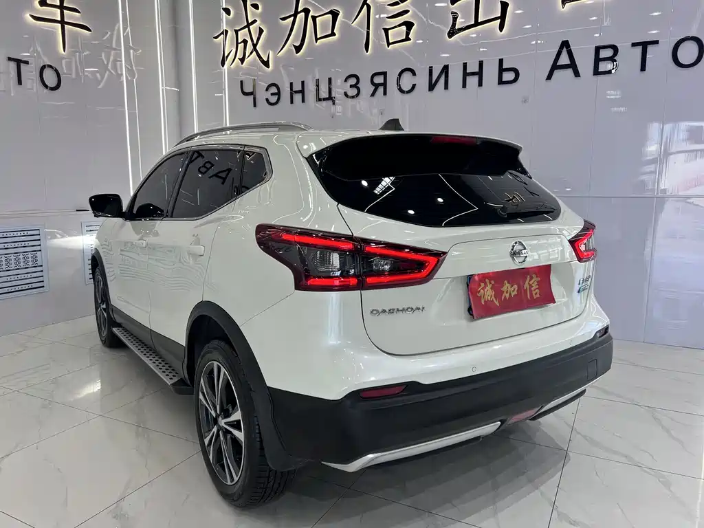 Nissan Qashqai 2023 — фото 4
