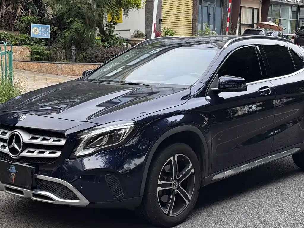 Mercedes-Benz GLA 2018 — фото 1