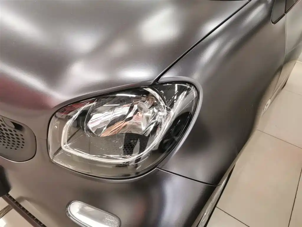 smart Fortwo 2018 — фото 24