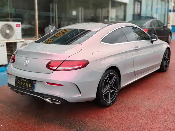 Mercedes-Benz C-Class 2021