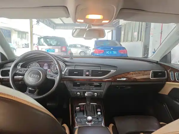 Audi A7 2014