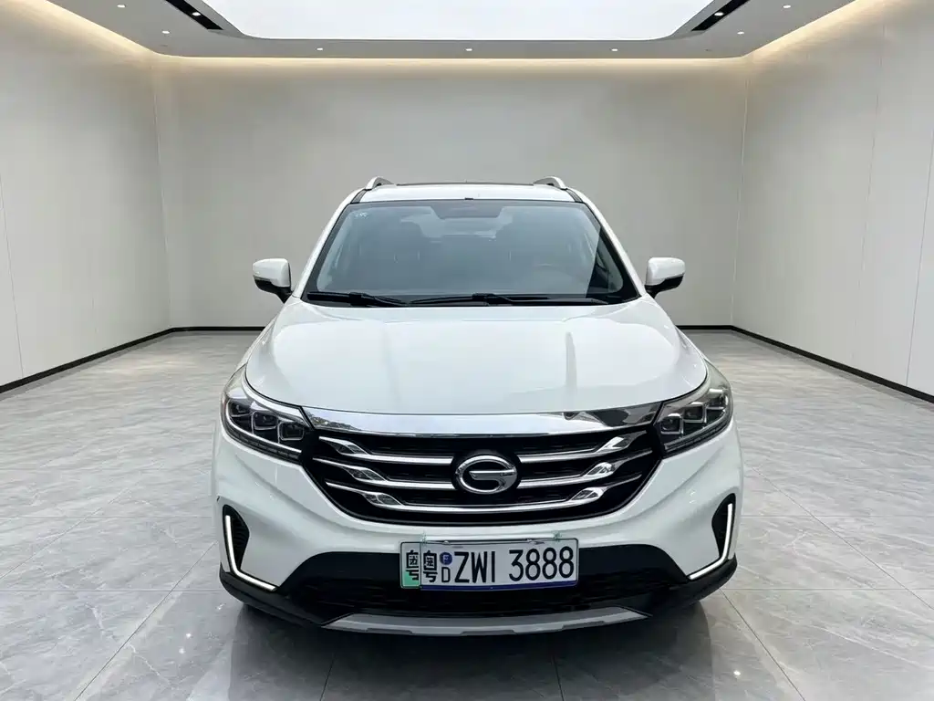 GAC Trumpchi GS4 New Energy 2019 — фото 2