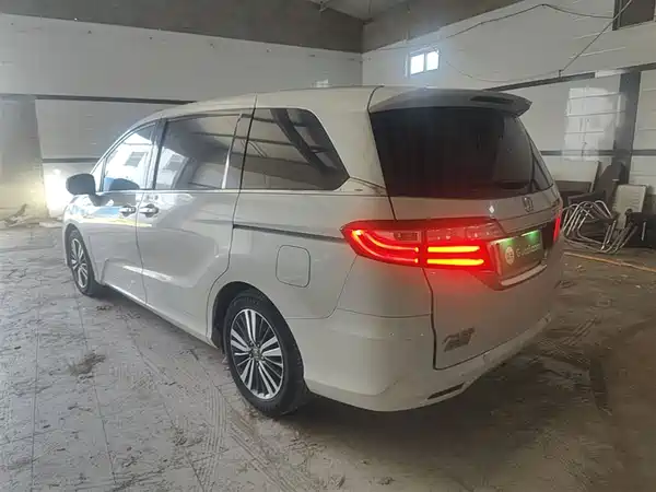 Honda Odyssey 2018