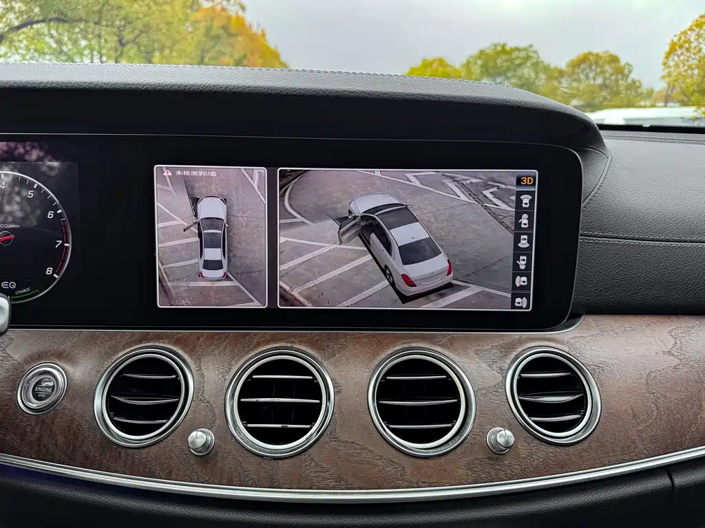 Mercedes-Benz E-Class 2019 — фото 12