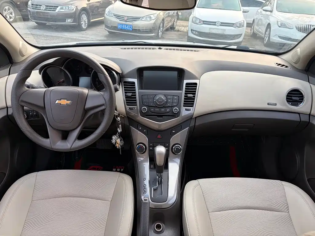 Chevrolet Cruze 2015 — фото 10