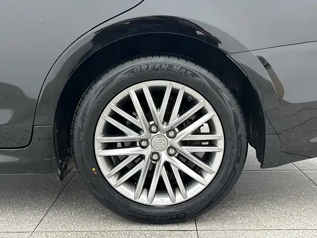 Toyota Crown 2015 — фото 16