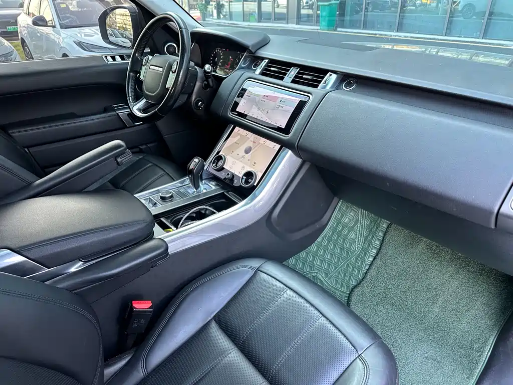 Land Rover Sport 2019 — фото 13