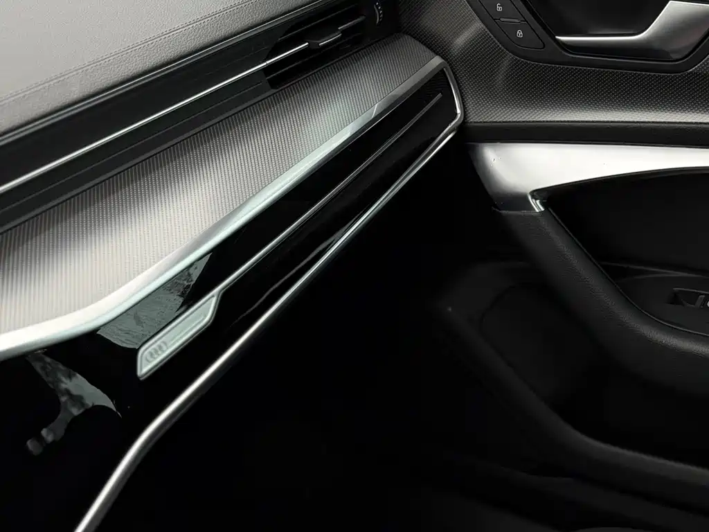 Audi A6L 2020 — фото 13