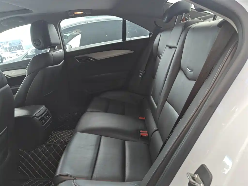 Cadillac ATS-L 2017 — фото 13