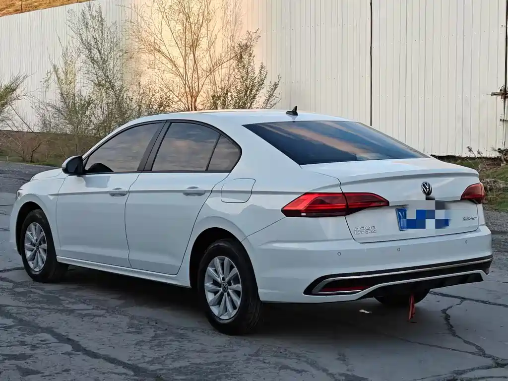 Volkswagen Bora 2024