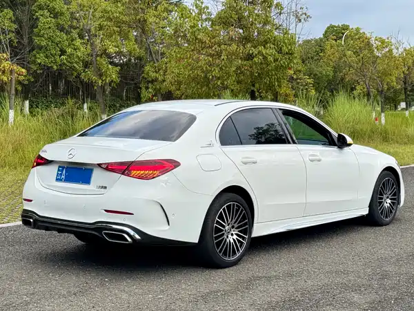Mercedes-Benz C-Class 2023