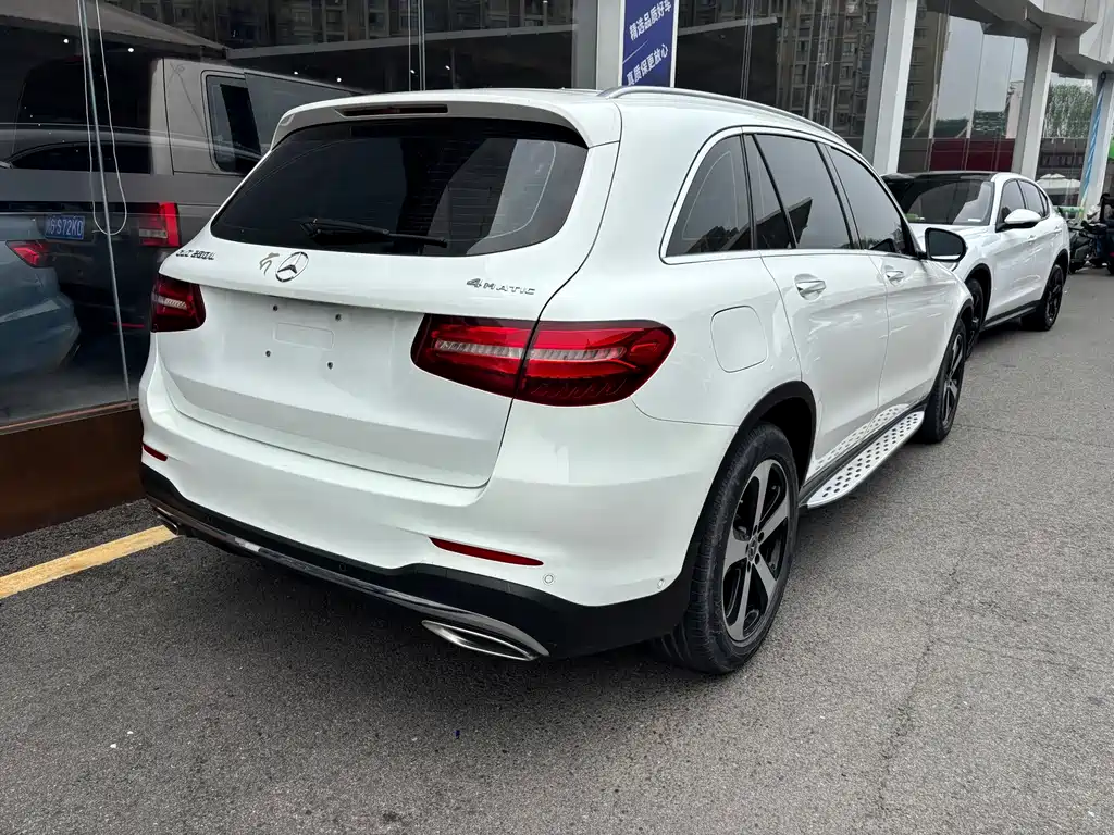 Mercedes-Benz GLC 2019 — фото 11
