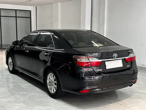 Toyota Camry 2016
