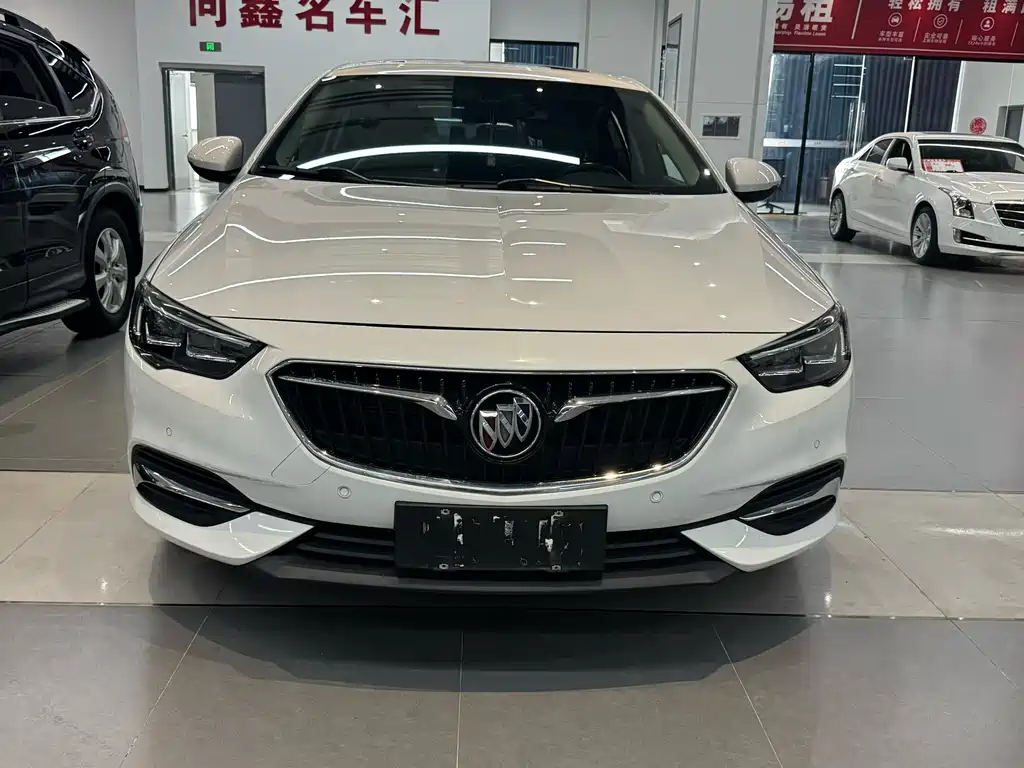 Buick Regal 2020 — фото 2