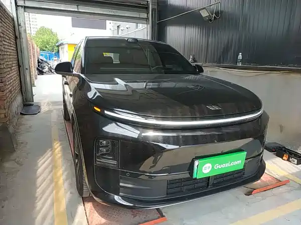 Li Auto L6 2026