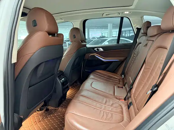 BMW X5 2019