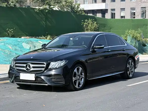 Mercedes-Benz E-Class 2016