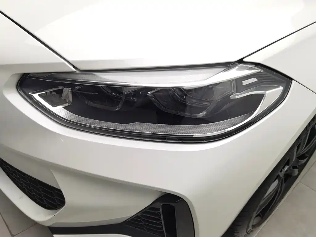 BMW 1 Series 2021