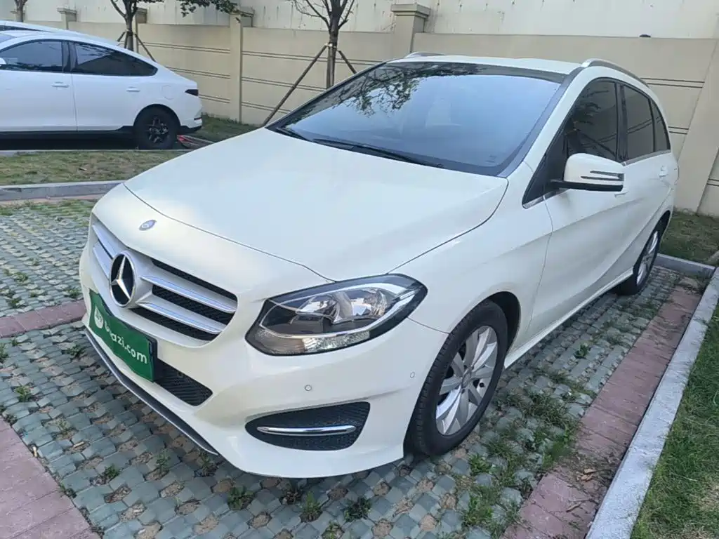 Mercedes-Benz B-Class 2016 — фото 2