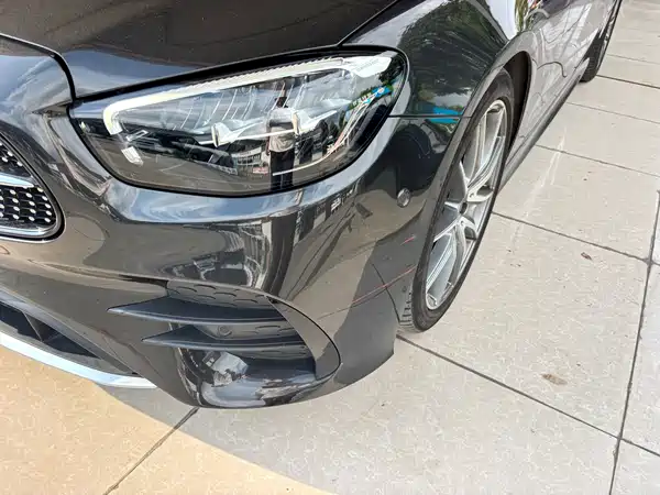 Mercedes-Benz E-Class 2021