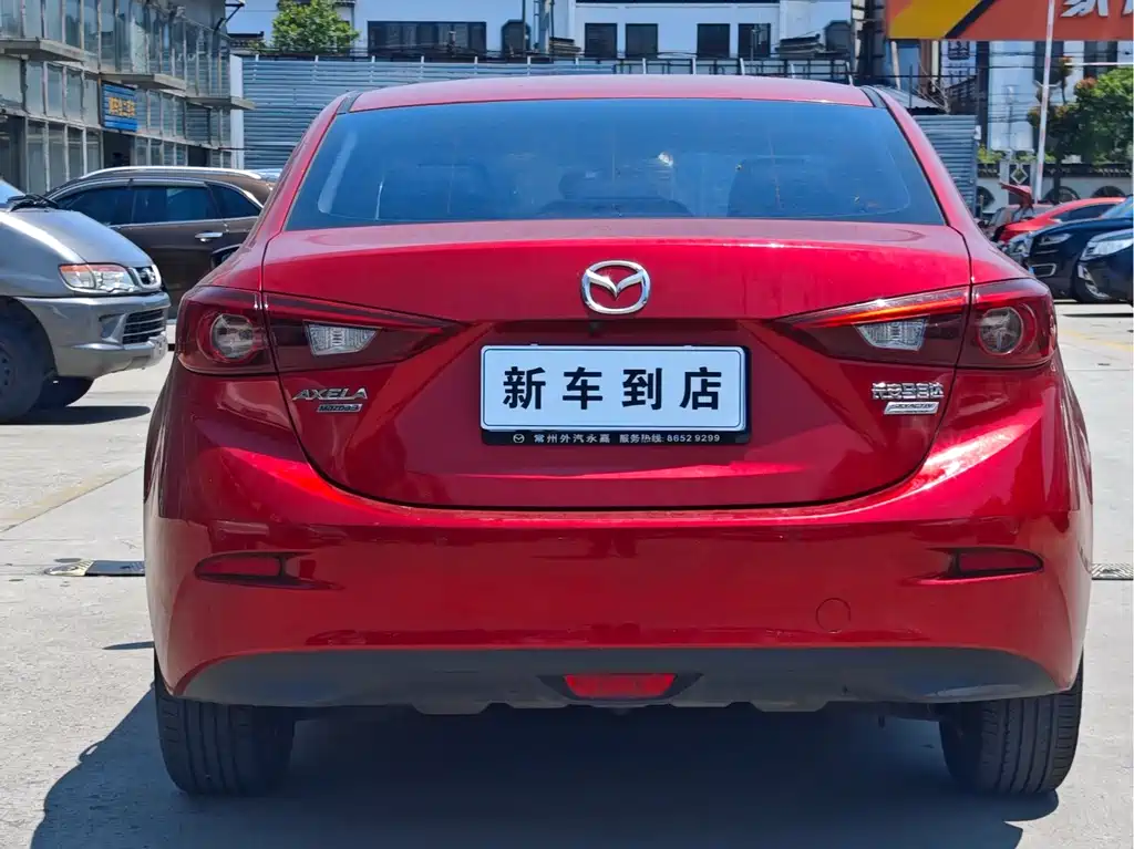 Mazda 3 Axela 2018 — фото 5