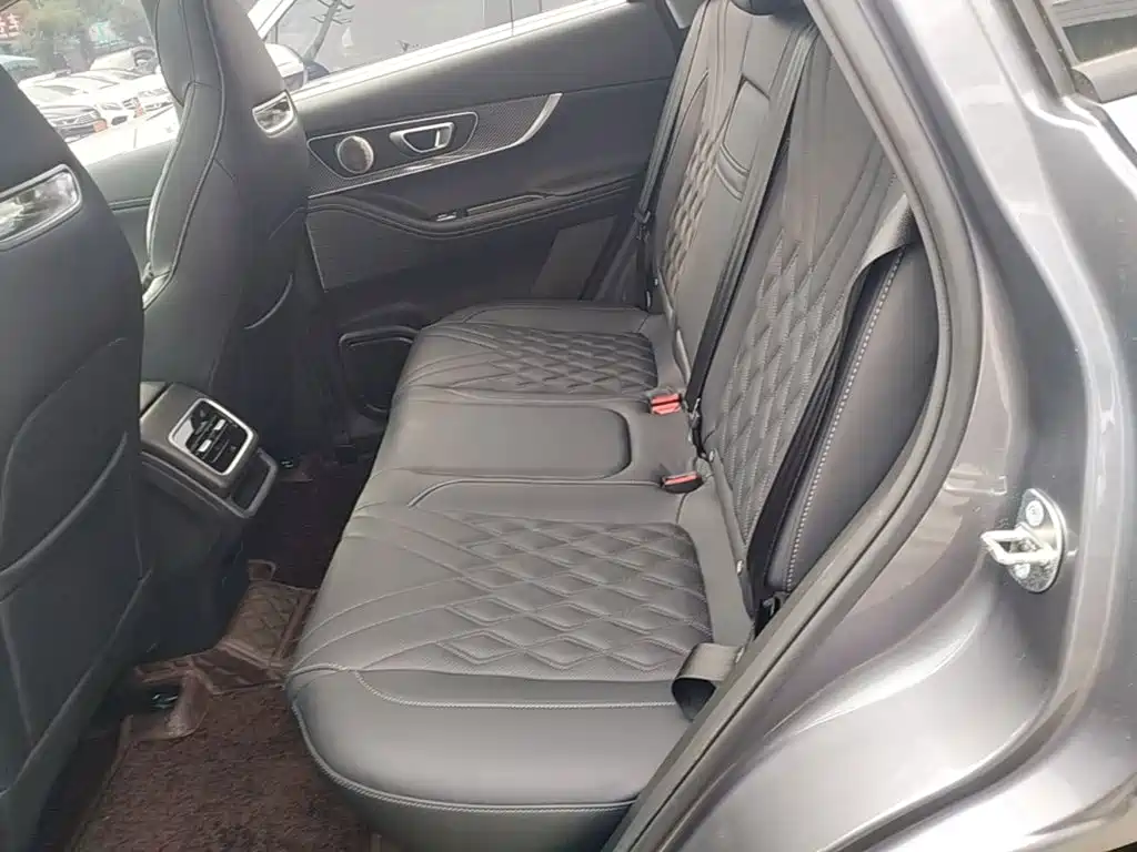 Chery Tiggo 7 PLUS 2025 — фото 17