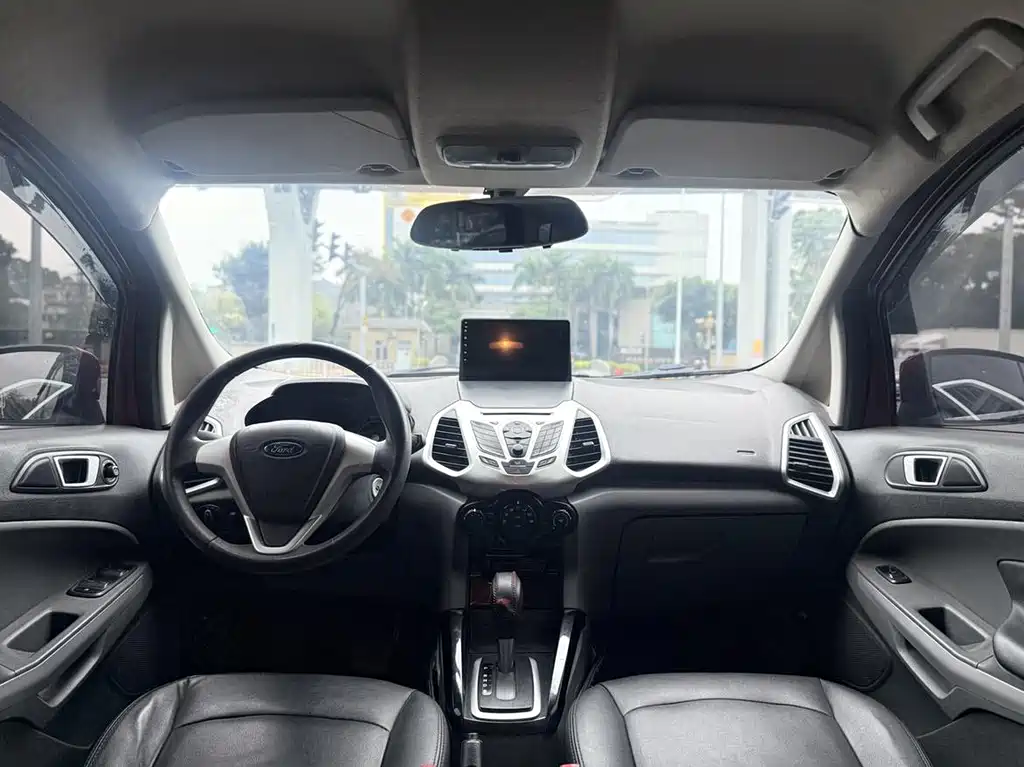 Ford Ecosport 2013 — фото 10