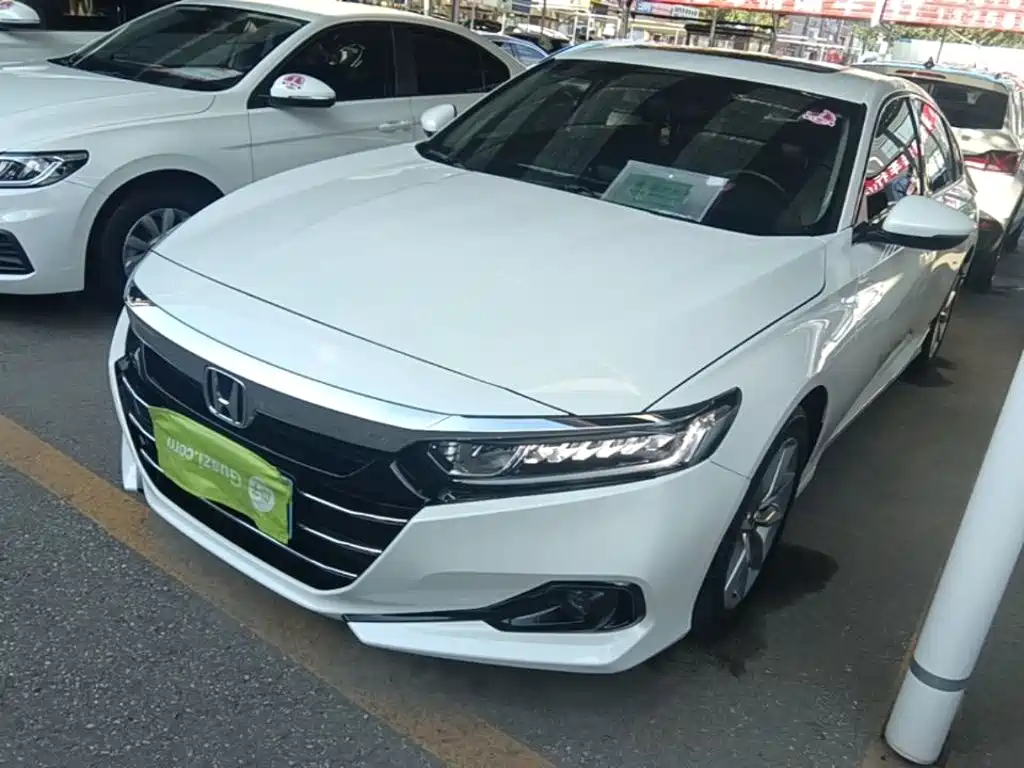 Honda Accord 2022 — фото 2