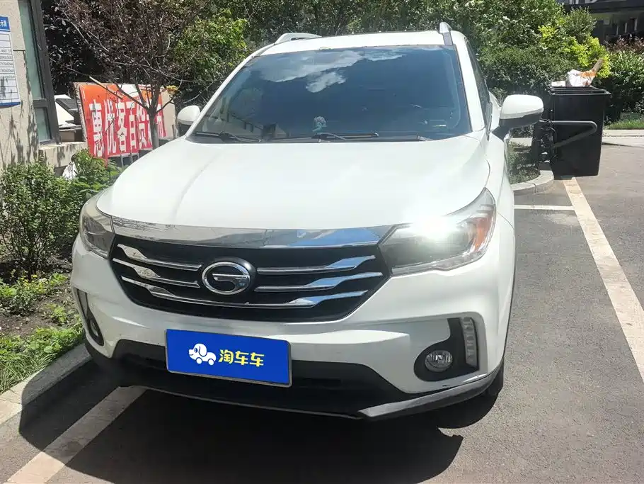 GAC Motor Trumpchi GS4 2016 — фото 2