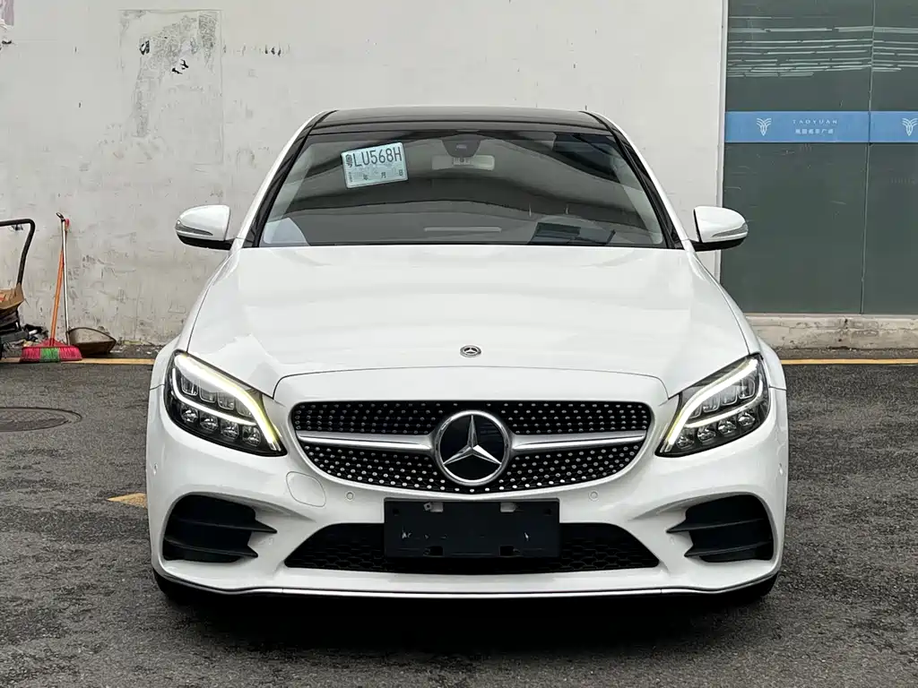 Mercedes-Benz C-Class 2020 — фото 1