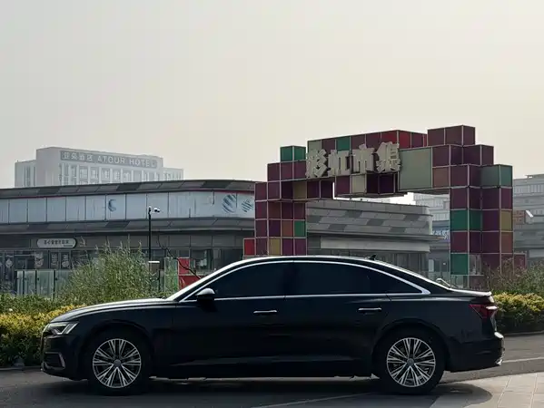 Audi A6L 2021