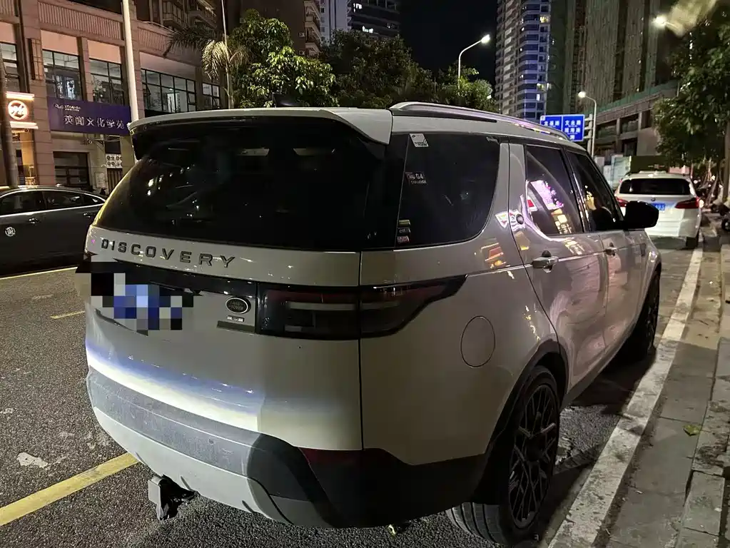 Land Rover Discovery 2018 — фото 6
