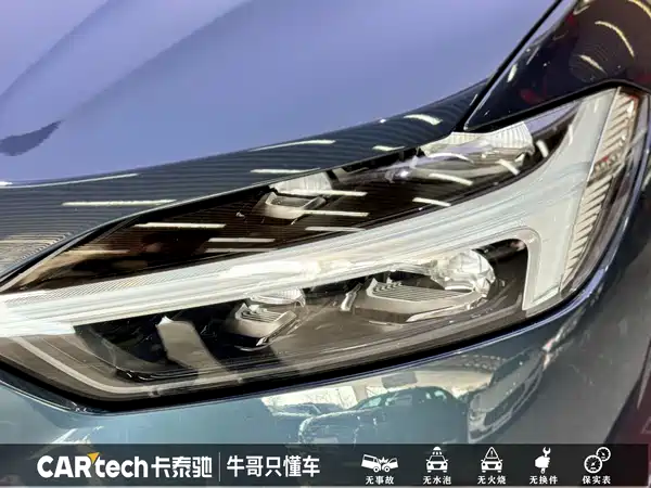 Volvo XC60 Plug-In Hybrid 2024