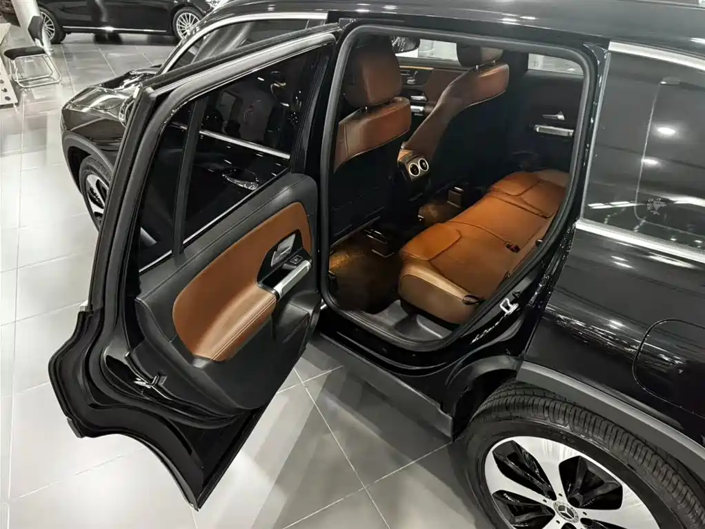 Mercedes-Benz GLB 2022 — фото 15